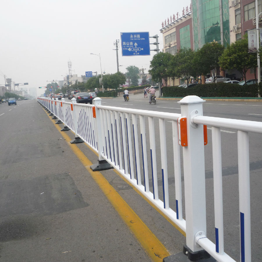 市政護(hù)欄,鋅鋼道路護(hù)欄,道路護(hù)欄 市政護(hù)欄,鋅鋼道路護(hù)欄,道路護(hù)欄