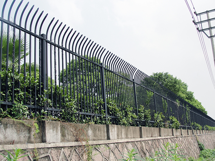 鋅鋼護欄,鋅鋼圍墻護欄,鋅鋼道路護欄 鋅鋼護欄,鋅鋼圍墻護欄,鋅鋼道路護欄