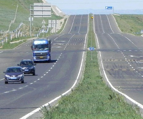 市政護欄廠家內蒙古省際大通道 市政護欄廠家內蒙古省際大通道